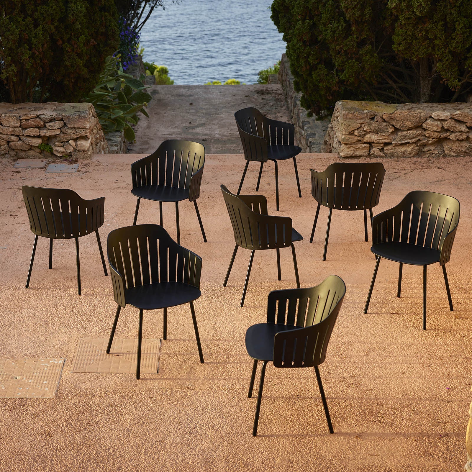 Choice Chair with 4 Legs INDOOR/OUTDOOR