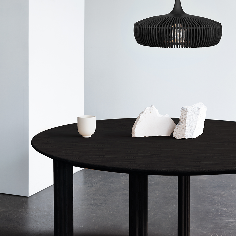 UMAGE Comfort Circle Dining Table