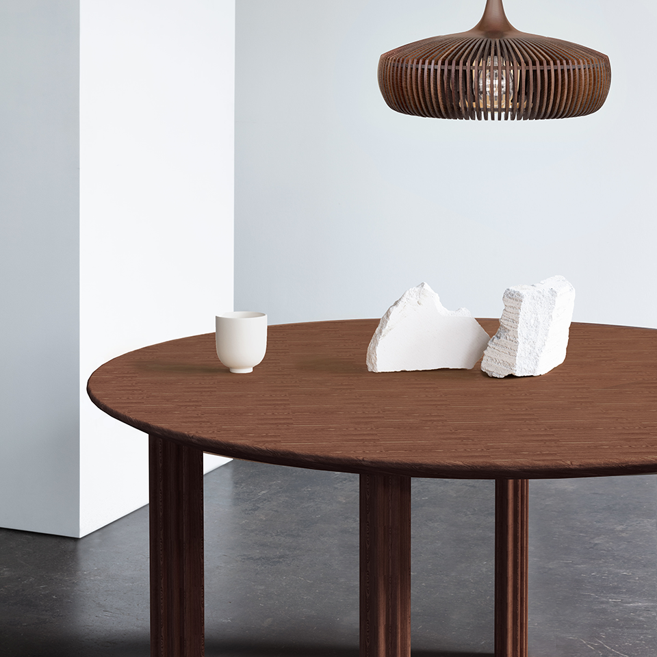 UMAGE Comfort Circle Dining Table