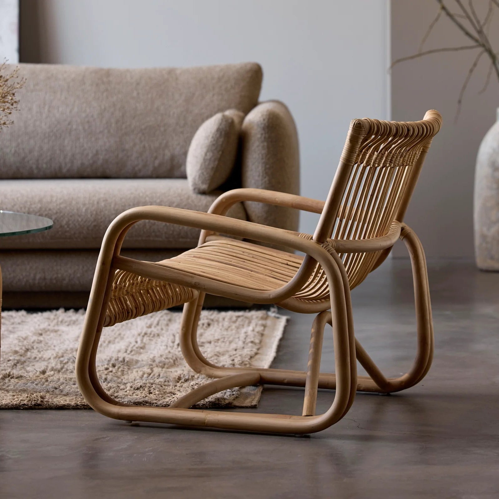 Curve Lounge Chair