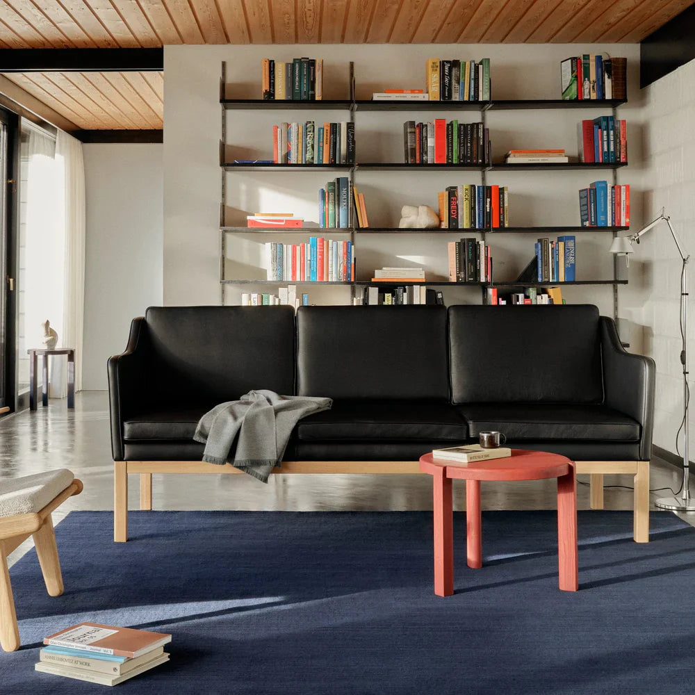 FDB Møbler Ragnesminde Coffee table in solid pine (carmine red), designed by Katrine Sander