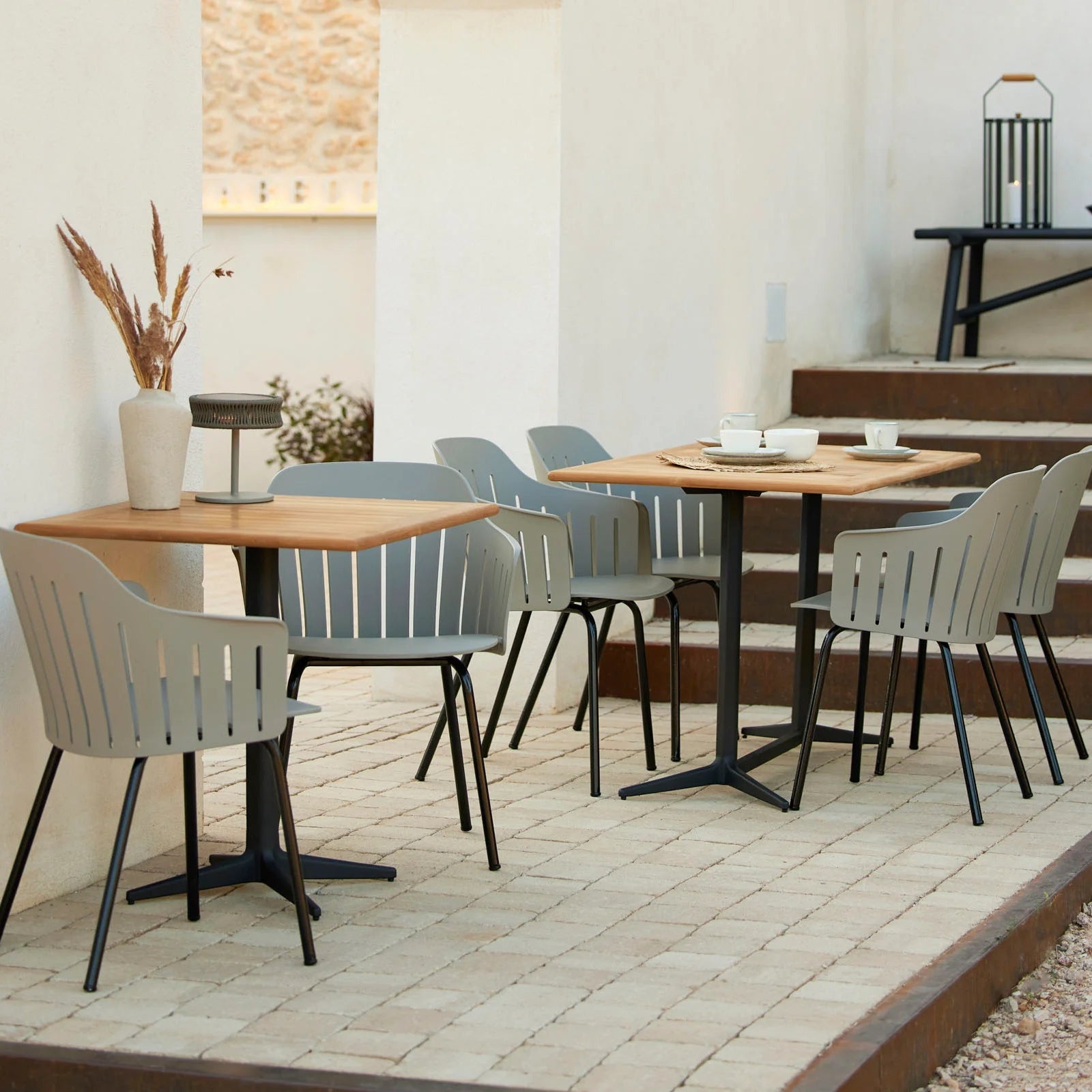 Choice Chair with 4 Legs INDOOR/OUTDOOR