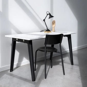 Tiptoe SSDr Recycled Plastic Dining Chair