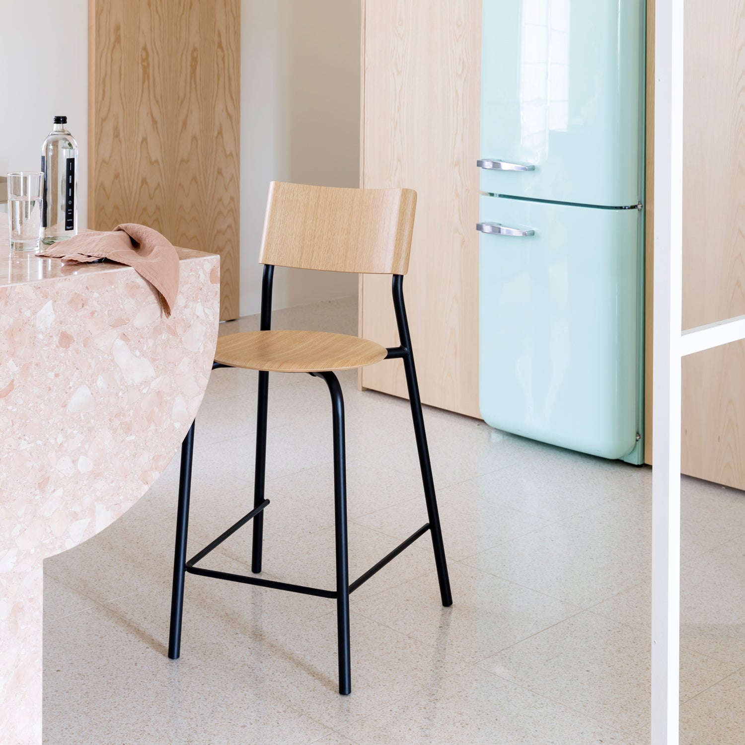 Tiptoe SSD Wood Bar Chair 29.5in