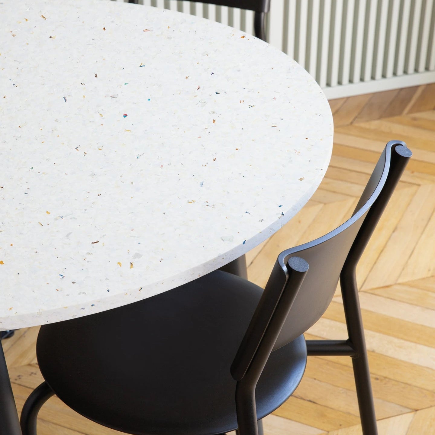 Tiptoe SSDr Recycled Plastic Dining Chair