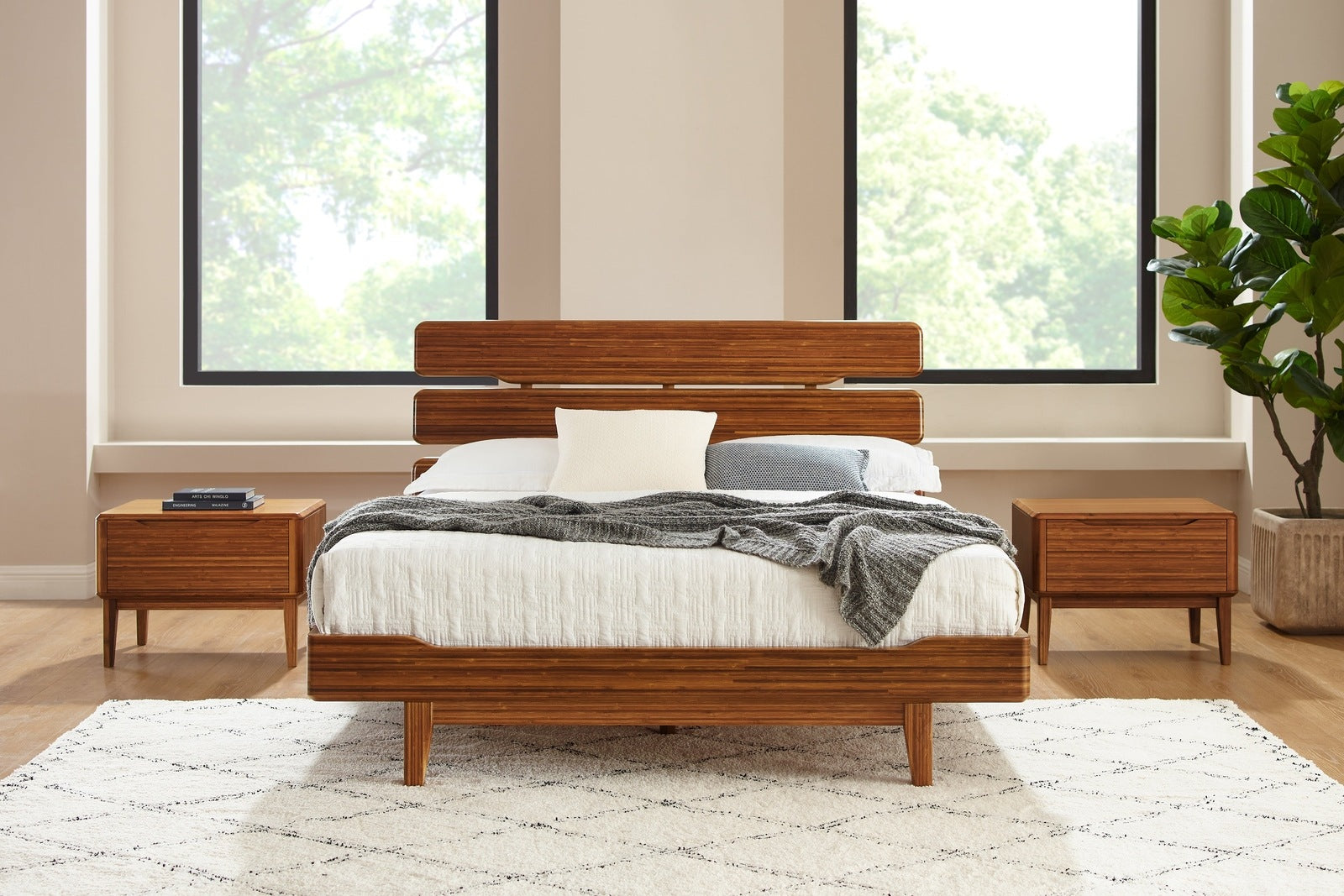 Currant Platform Bed