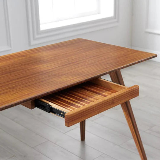 Studio Plus Desk