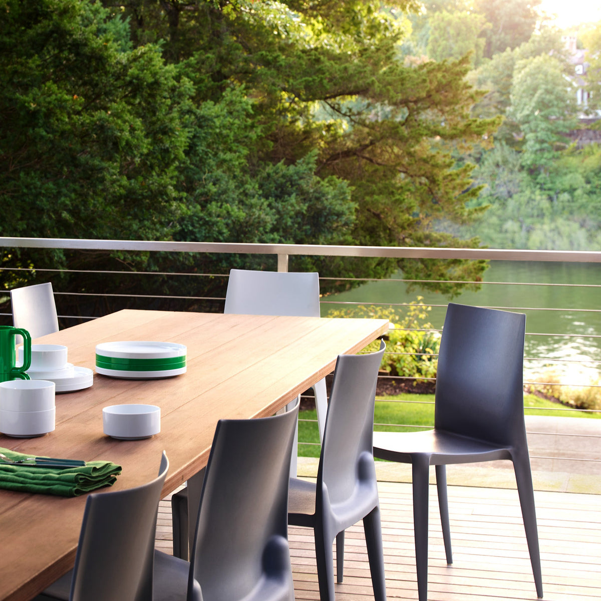 Heller Bellini Chair in Dark Grey, recyclable polyethylene, designed by Mario Bellini, Compasso d'Oro winner