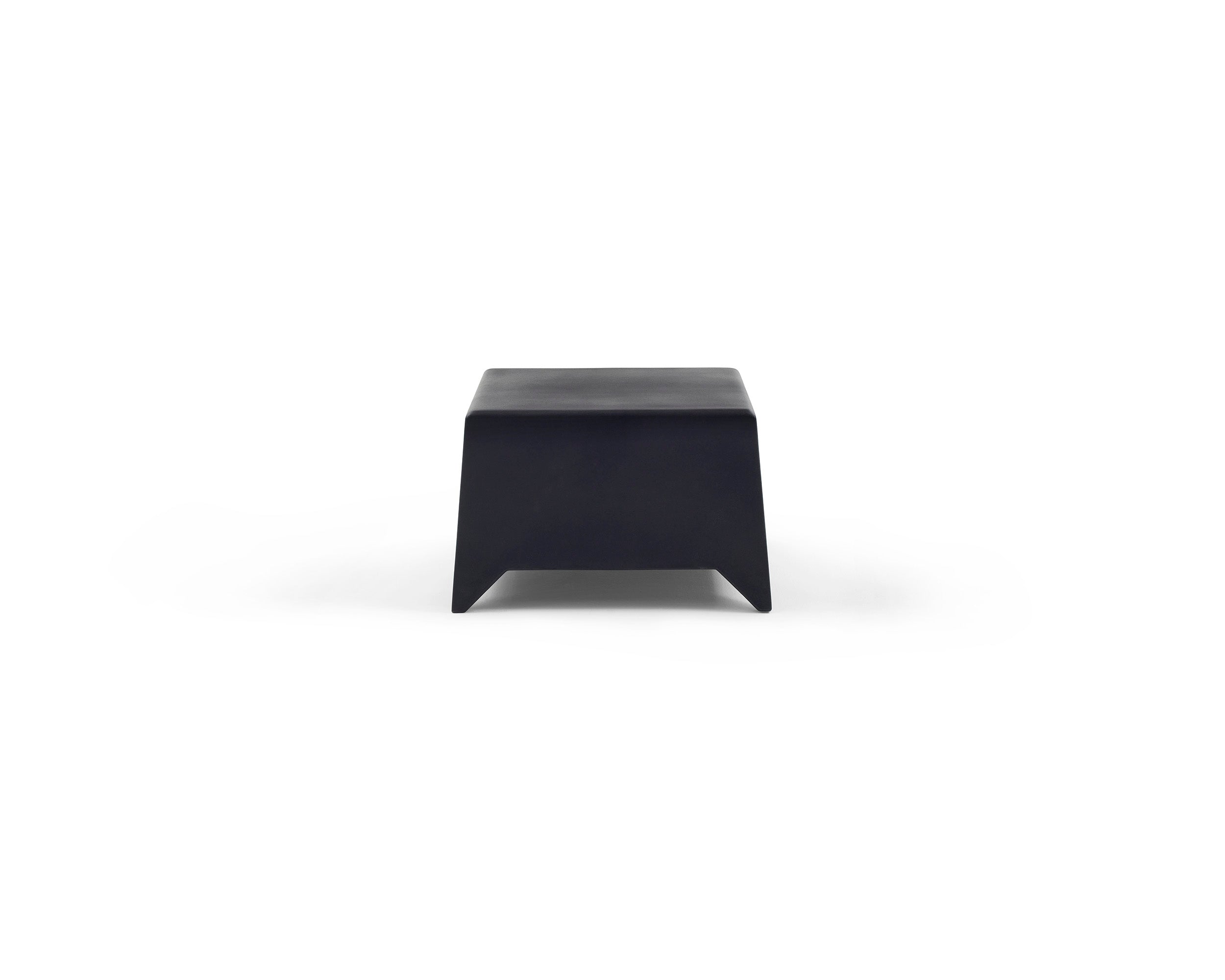 MB5 Ottoman Tabl