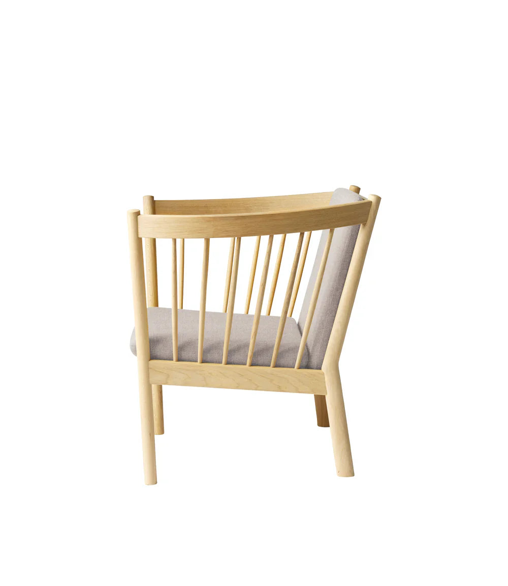 FDB Møbler Armchair in solid oak (light grey), designed by Ole Jørgensen