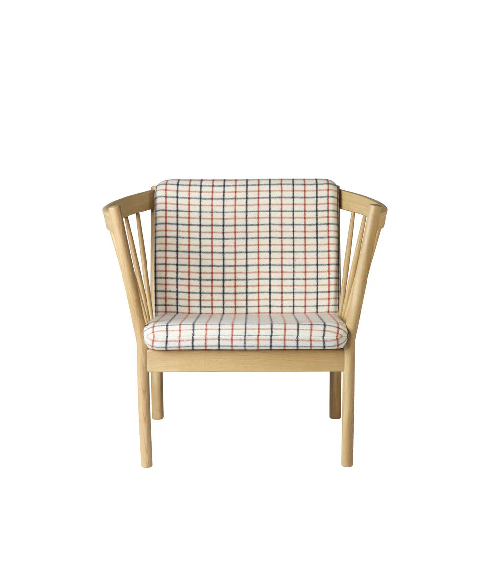 FDB Møbler Armchair in solid oak (red), designed by Ole Jørgensen