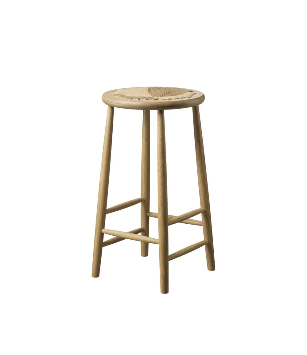 FDB Møbler Counter round in solid oak, designed by Jørgen Bækmark