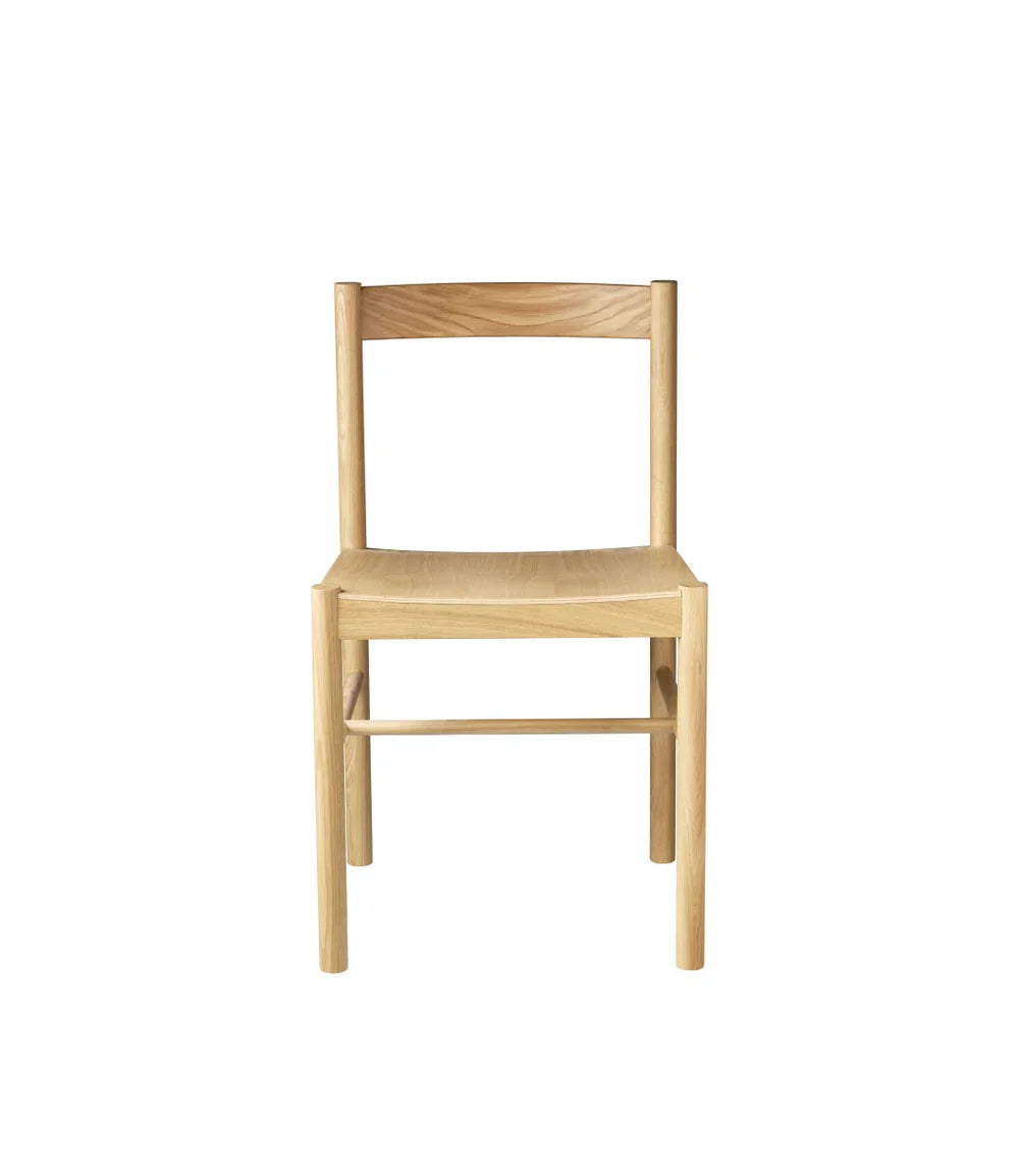 FDB Møbler Lønstrup Chair in solid oak (black), designed by Stine Weigelt