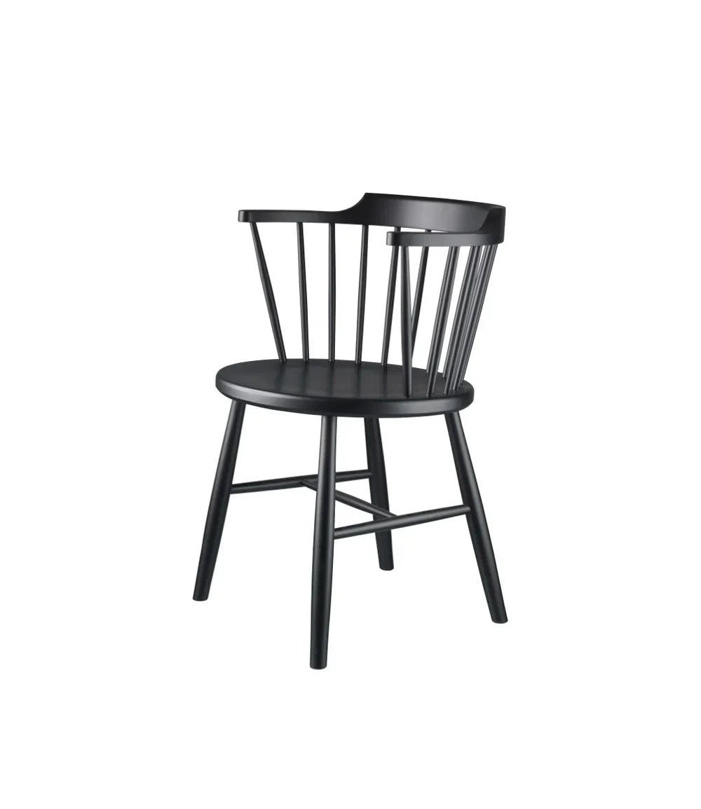 FDB Møbler Chair in solid beech (traffic black), designed by Børge Mogensen