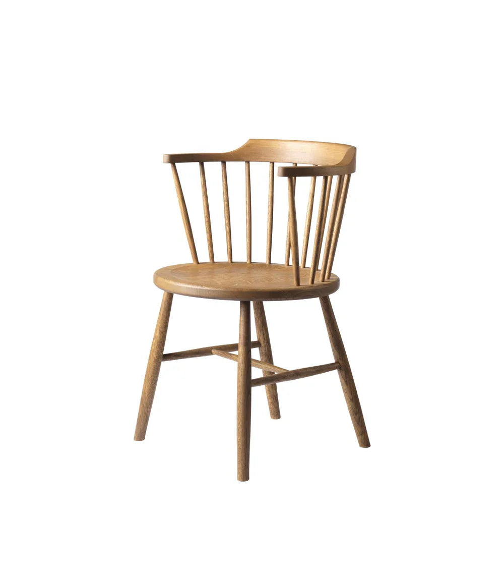 FDB Møbler Chair in solid oak (brown), designed by Børge Mogensen