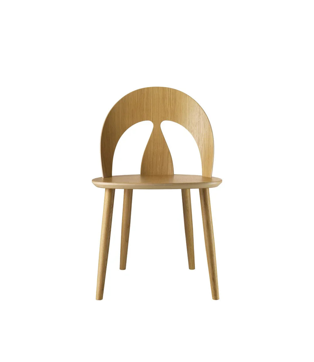 FDB Møbler Chair in lacquered solid oak, designed by Børge Mogensen