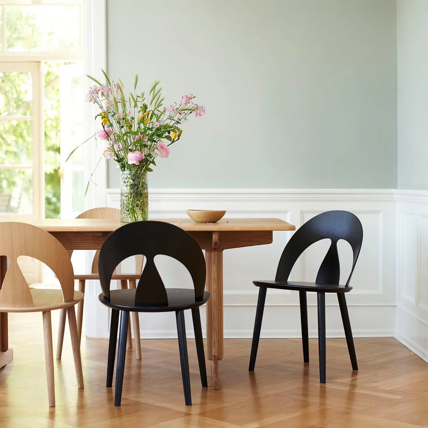 FDB Møbler Chair in lacquered solid oak, designed by Børge Mogensen