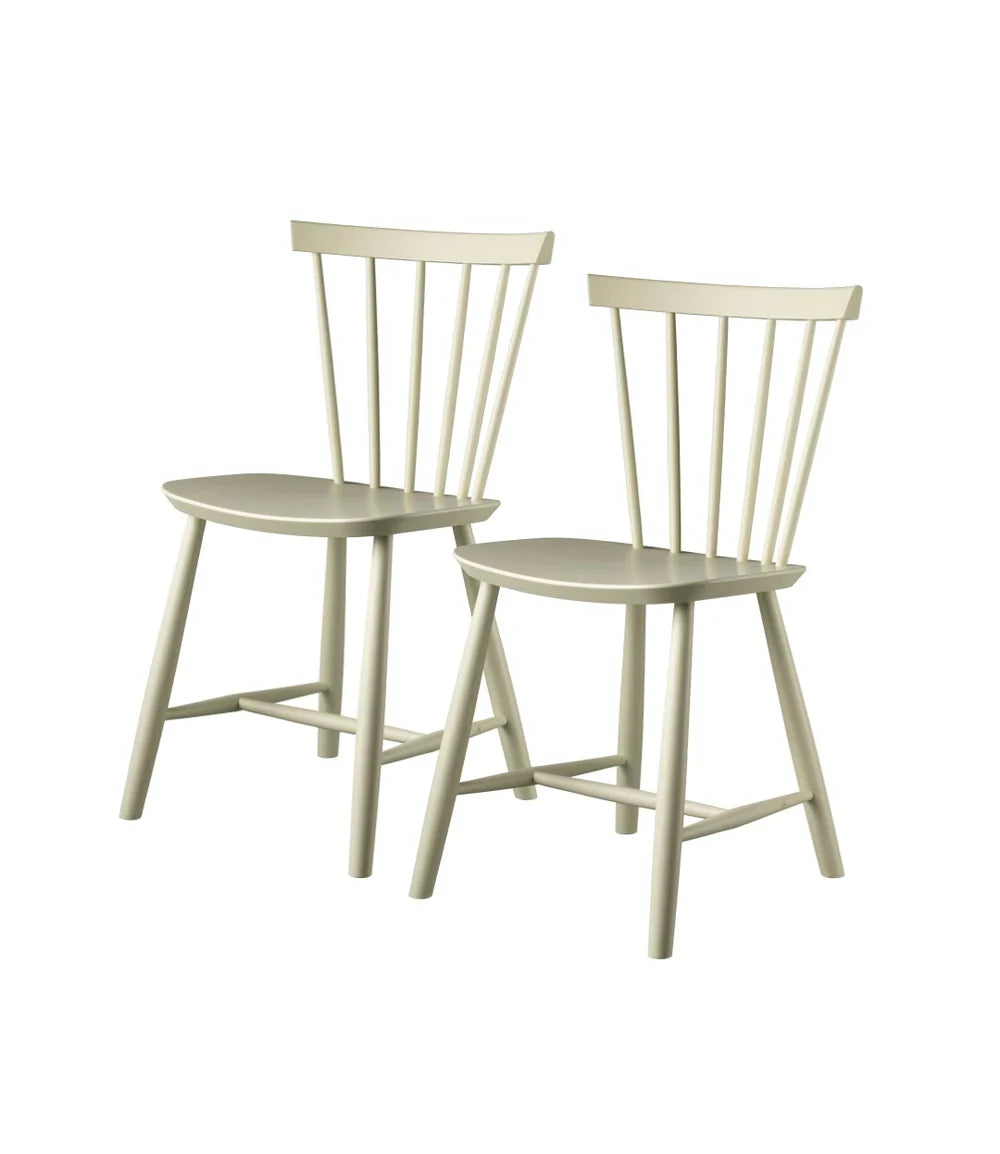 FDB Møbler Chair Set of 2 in solid beech (roots), designed in 1955 by Poul M. Volther