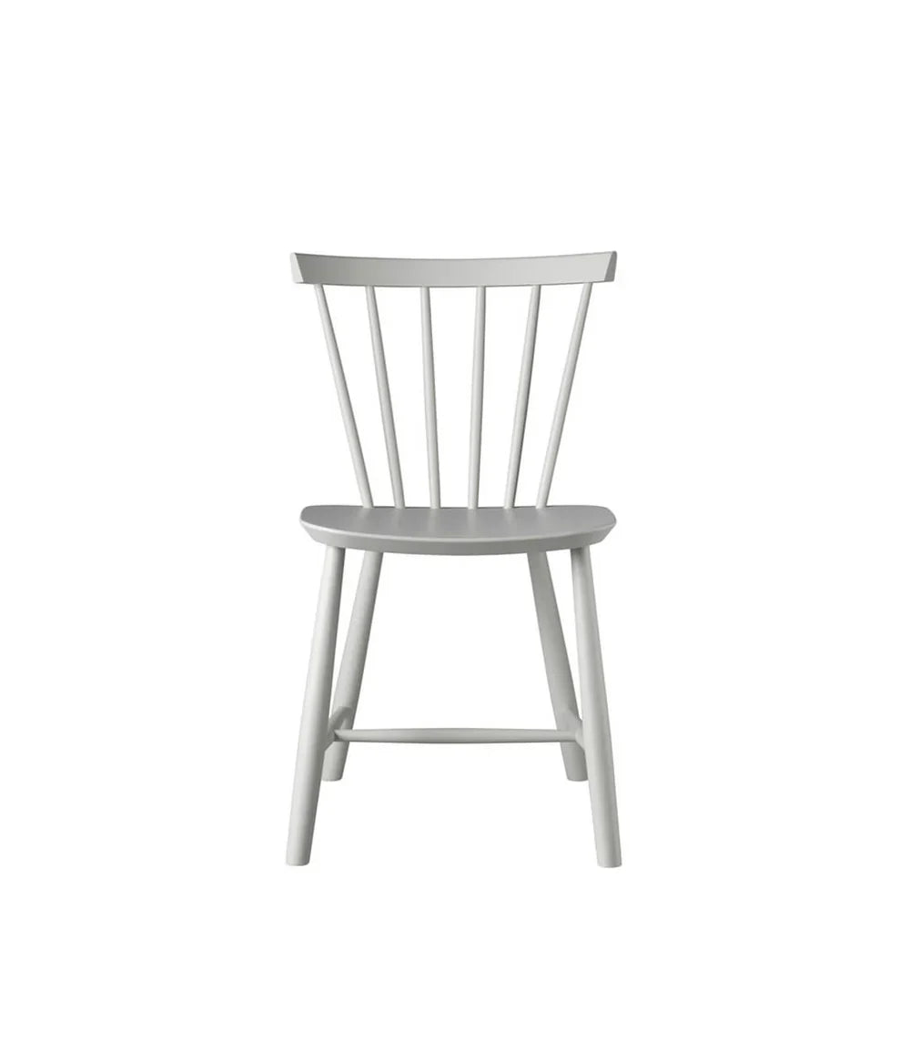 FDB Møbler Chair in solid beech (dust & bones), designed in 1955 by Poul M. Volther