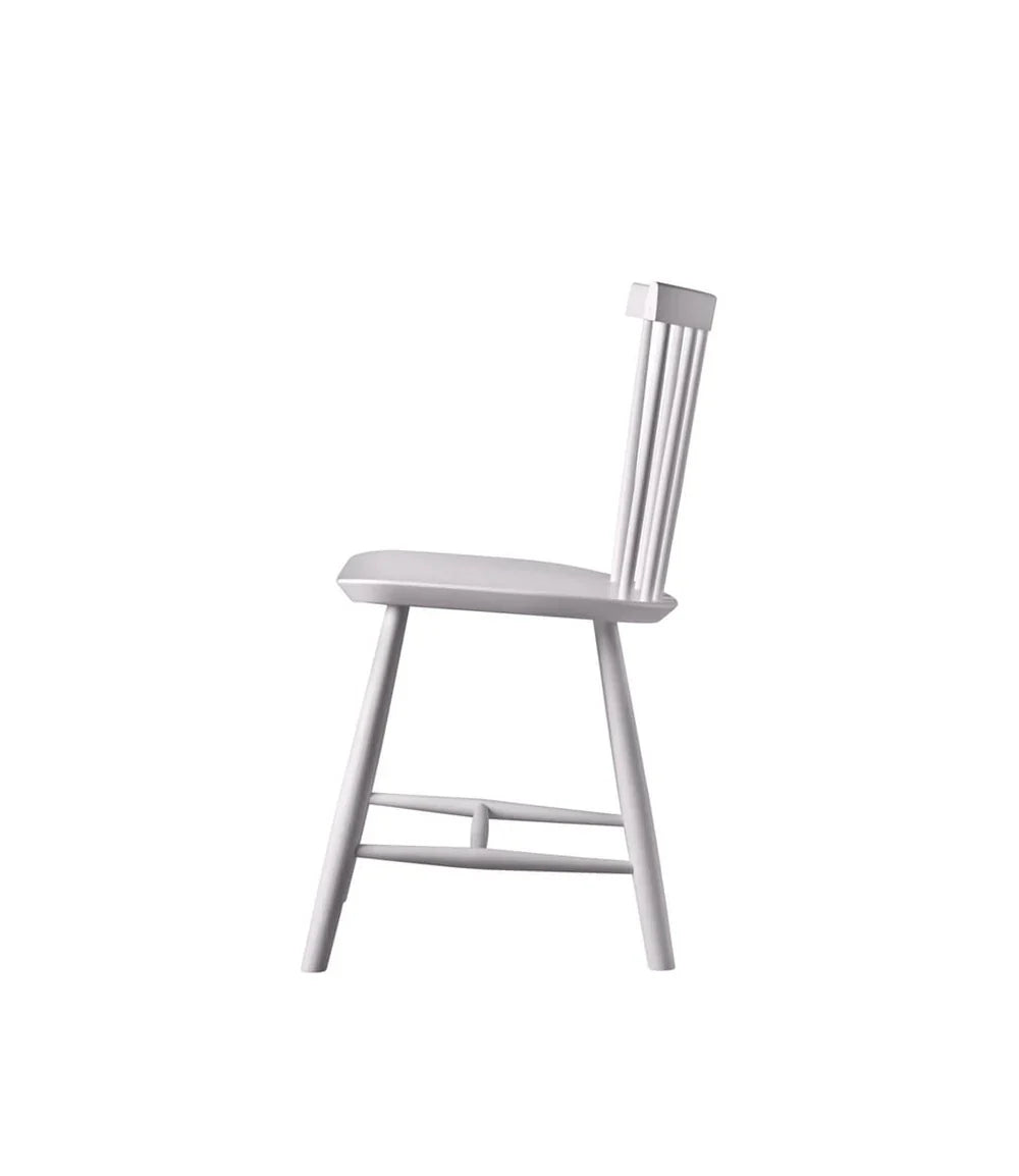 FDB Møbler Chair in solid beech (violet hair), designed in 1955 by Poul M. Volther, a Danish mid-century cooperative design