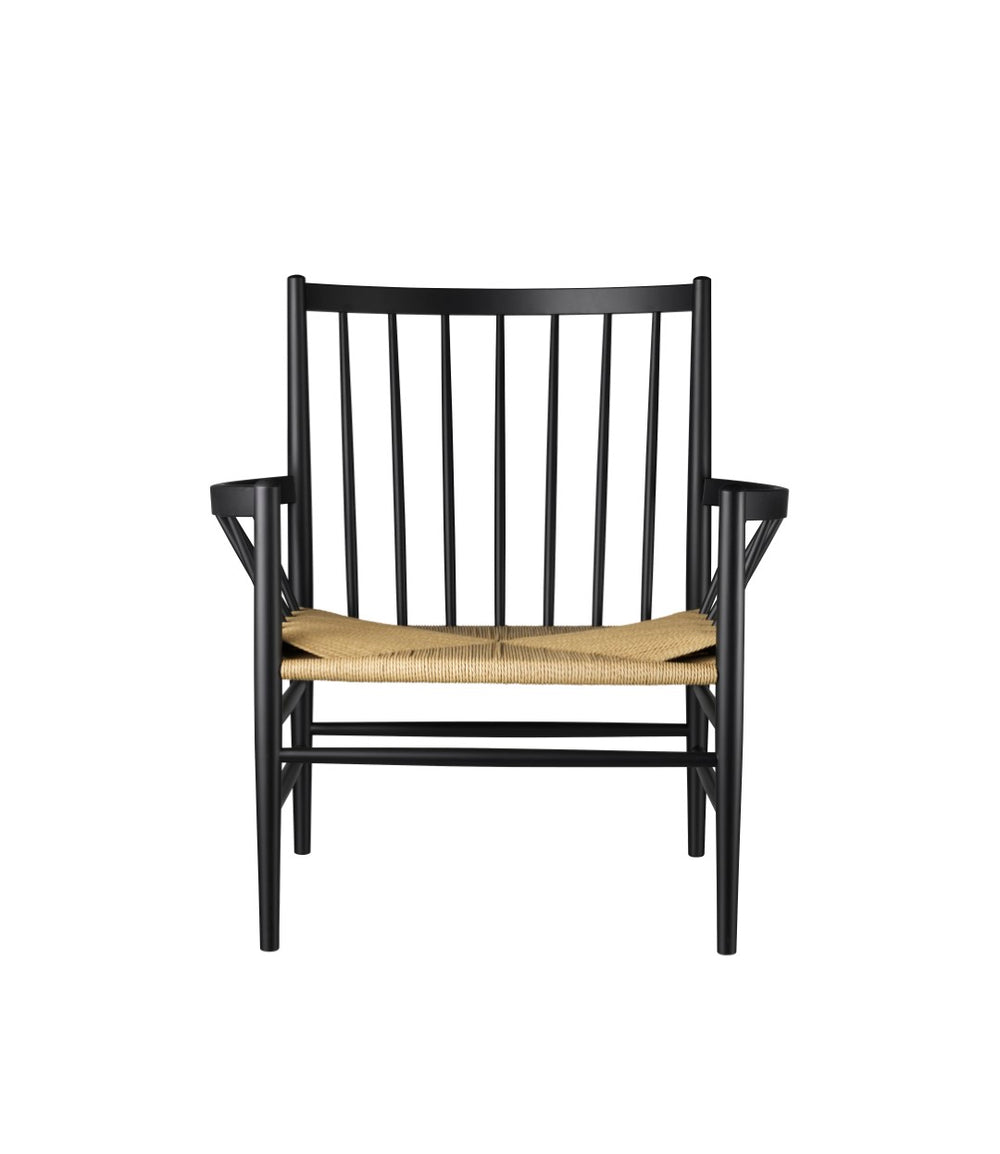 J82 Lounge Chair - Jet Black