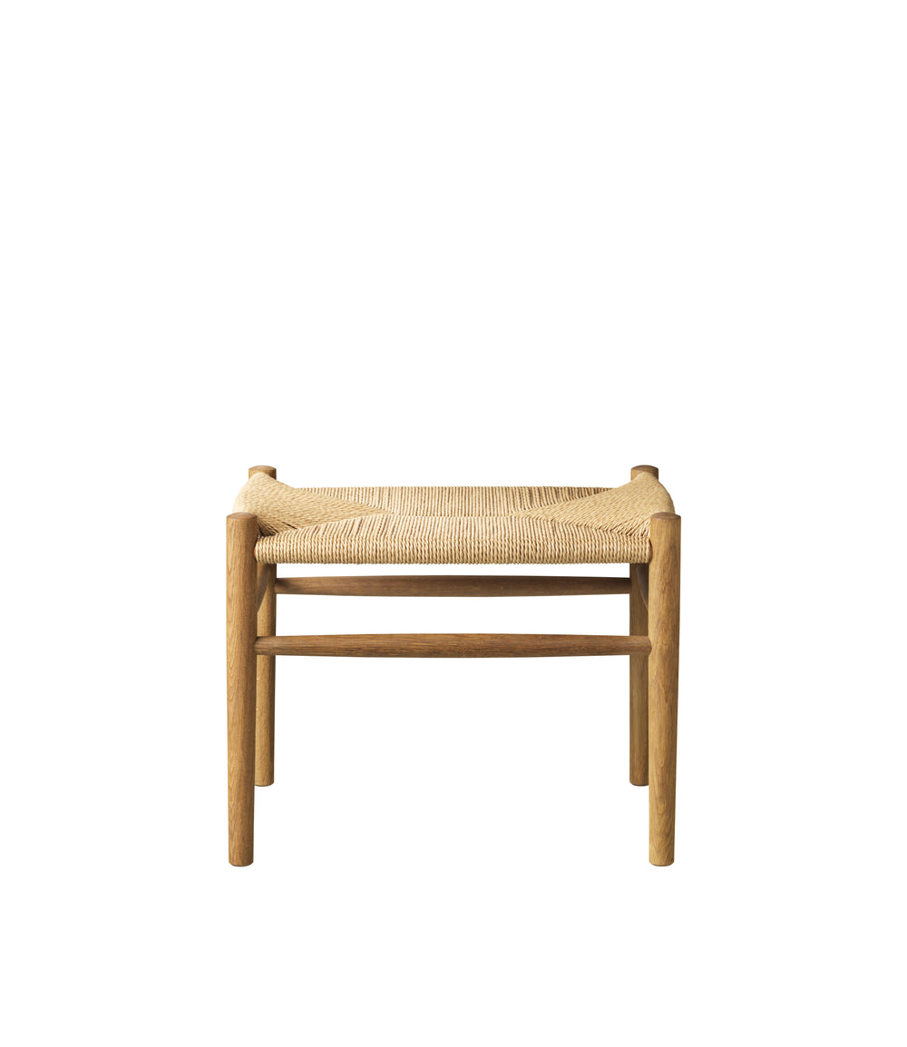 J83 Stool - Smoked Oak