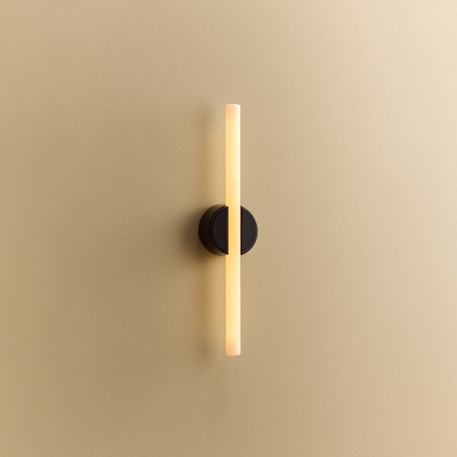 Kilter 2.0 Wall Light in Dark Grey, small size, 2200K