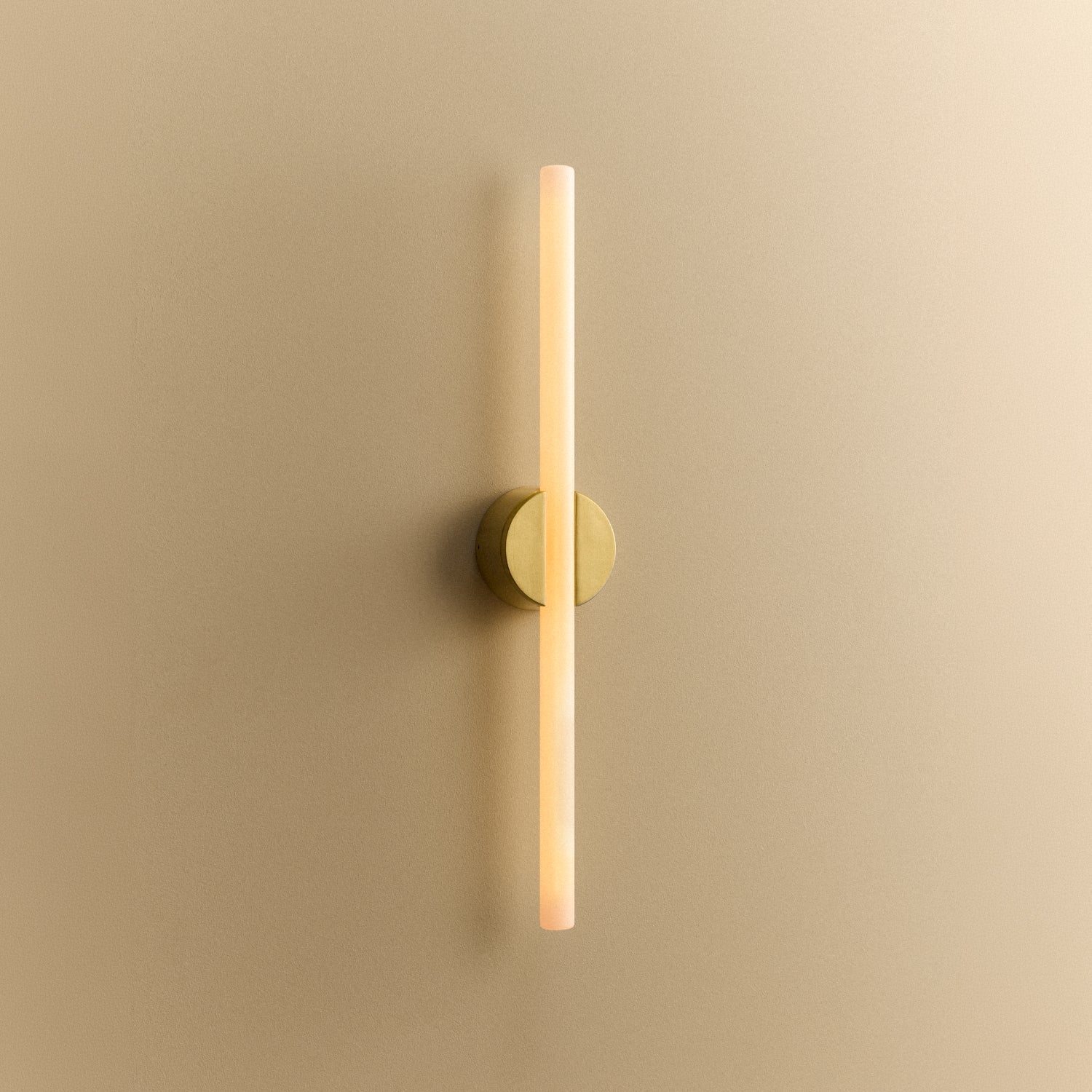 Kilter 2.0 Wall Light in Brushed Brass, large size, 2200K