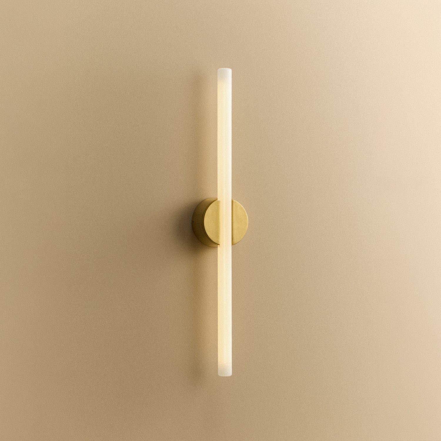 Kilter 2.0 Wall Light in Brushed Brass, large size, 2700K