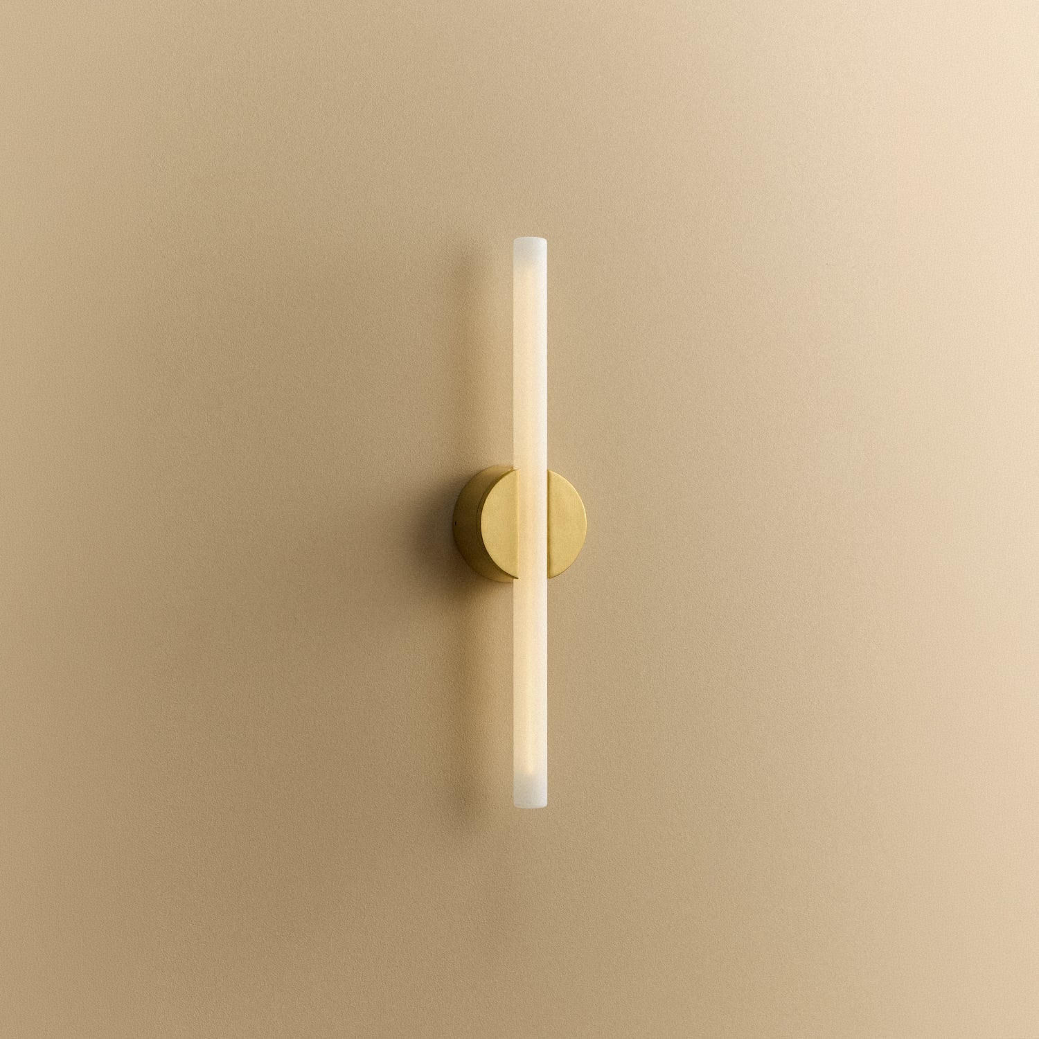 Kilter 2.0 Wall Light in Brushed Brass, small size, 2700K