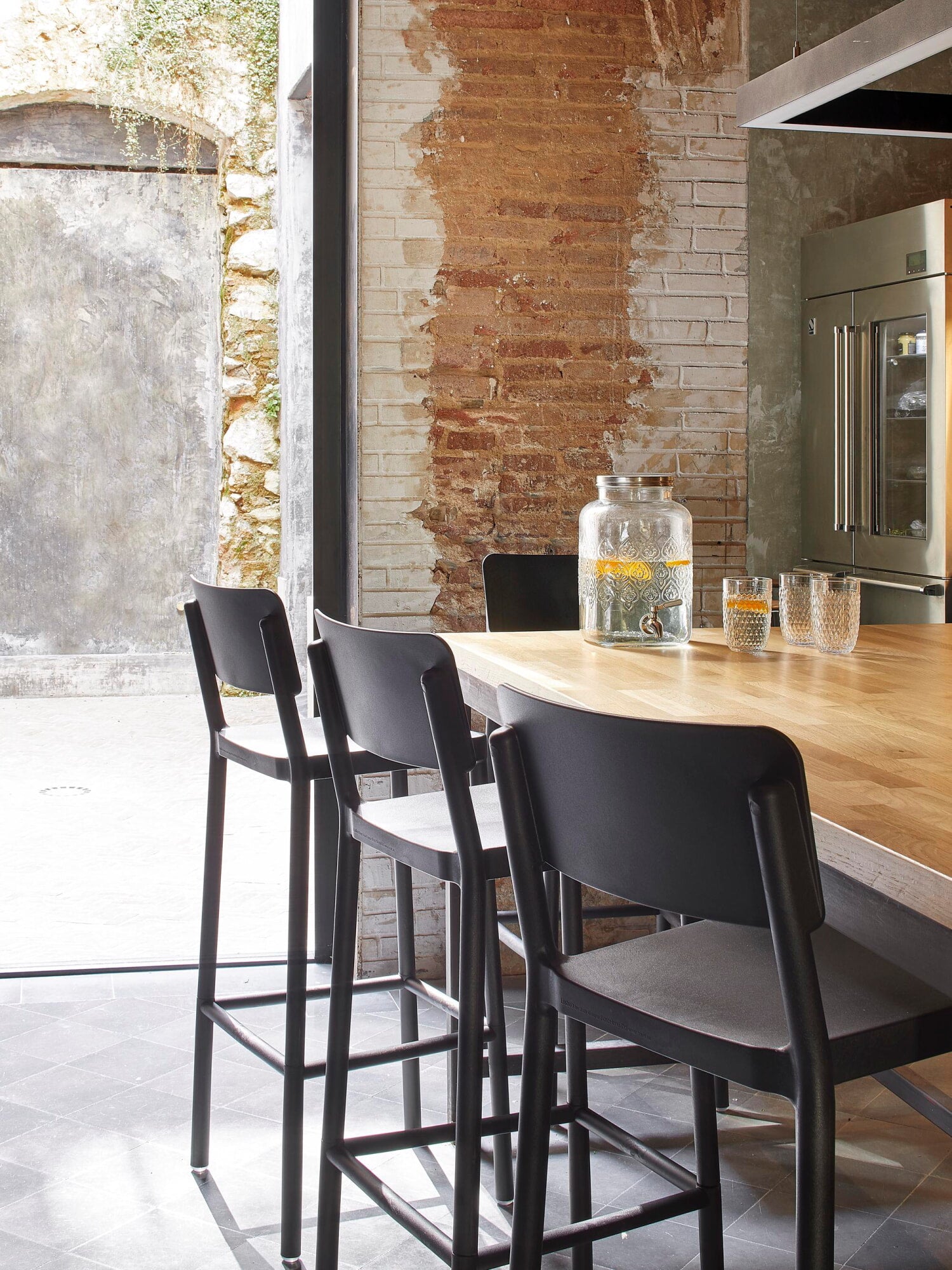 Lisboa Bar Stool (Set of 4)