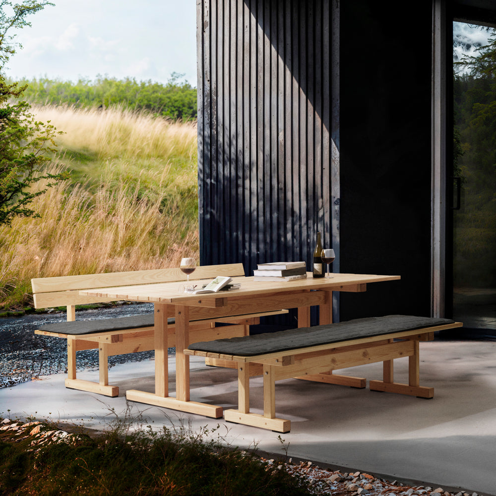 FDB Møbler Ermelunden Bench with backrest in solid pine, designed by Børge Mogensen