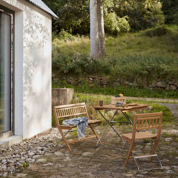 FDB Møbler Lilleø Balcony bench in solid oak, designed by Thomas Alken