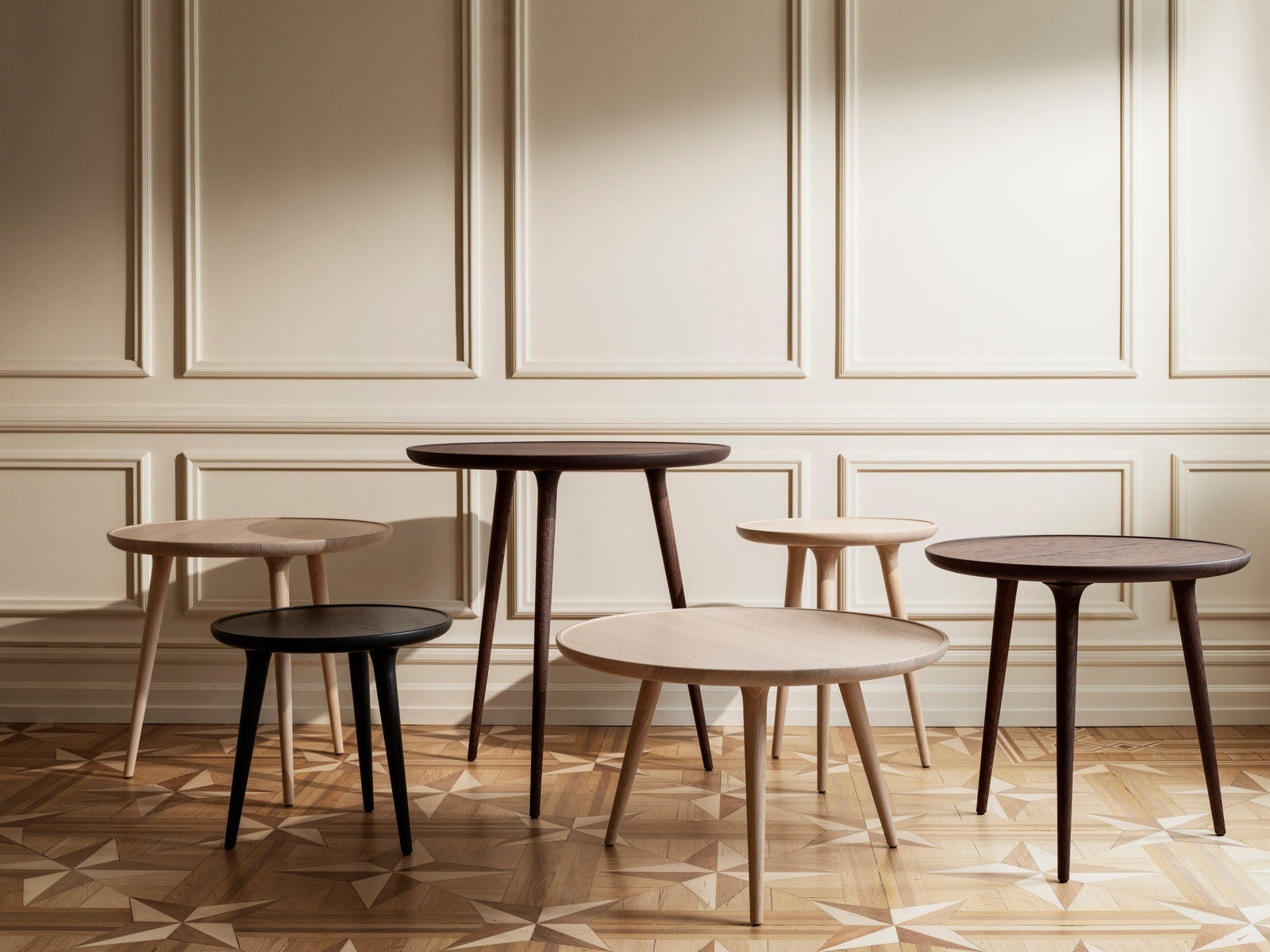 Accent Lounge Table