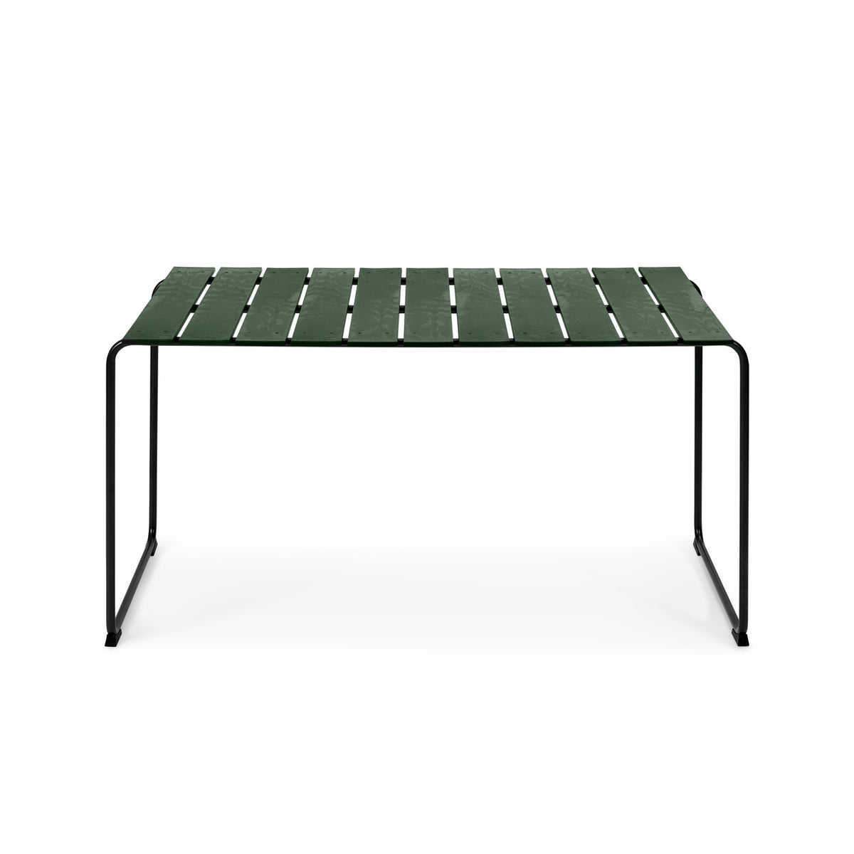Mater Ocean 4 Person Dining Table in Green, recycled pharma plastic waste