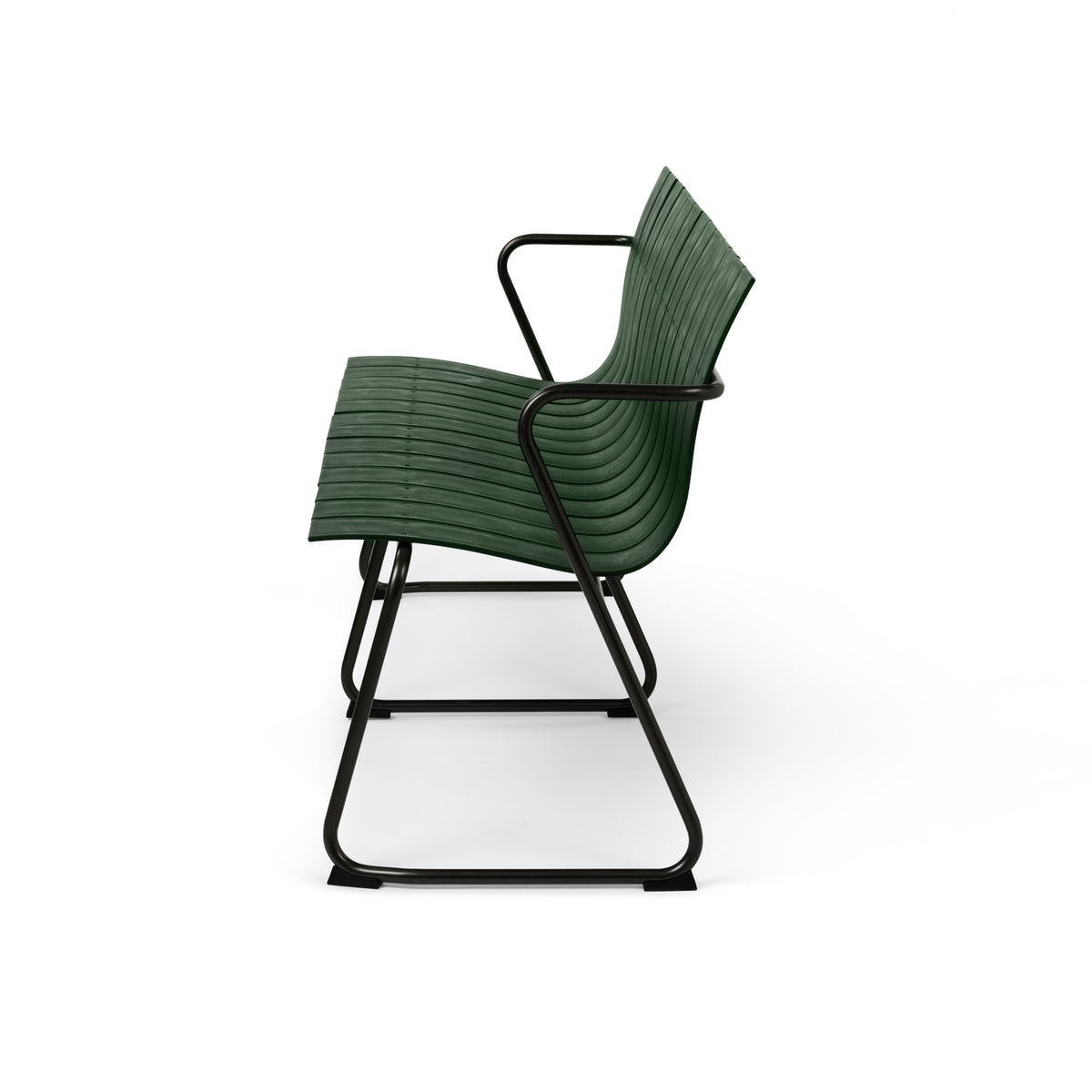 Mater Ocean Bench in Green, recycled pharma plastic waste