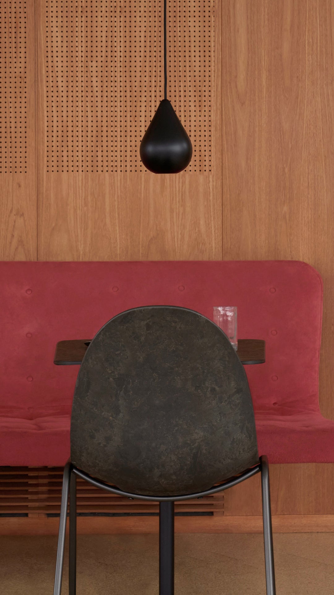 Liuku Pendant