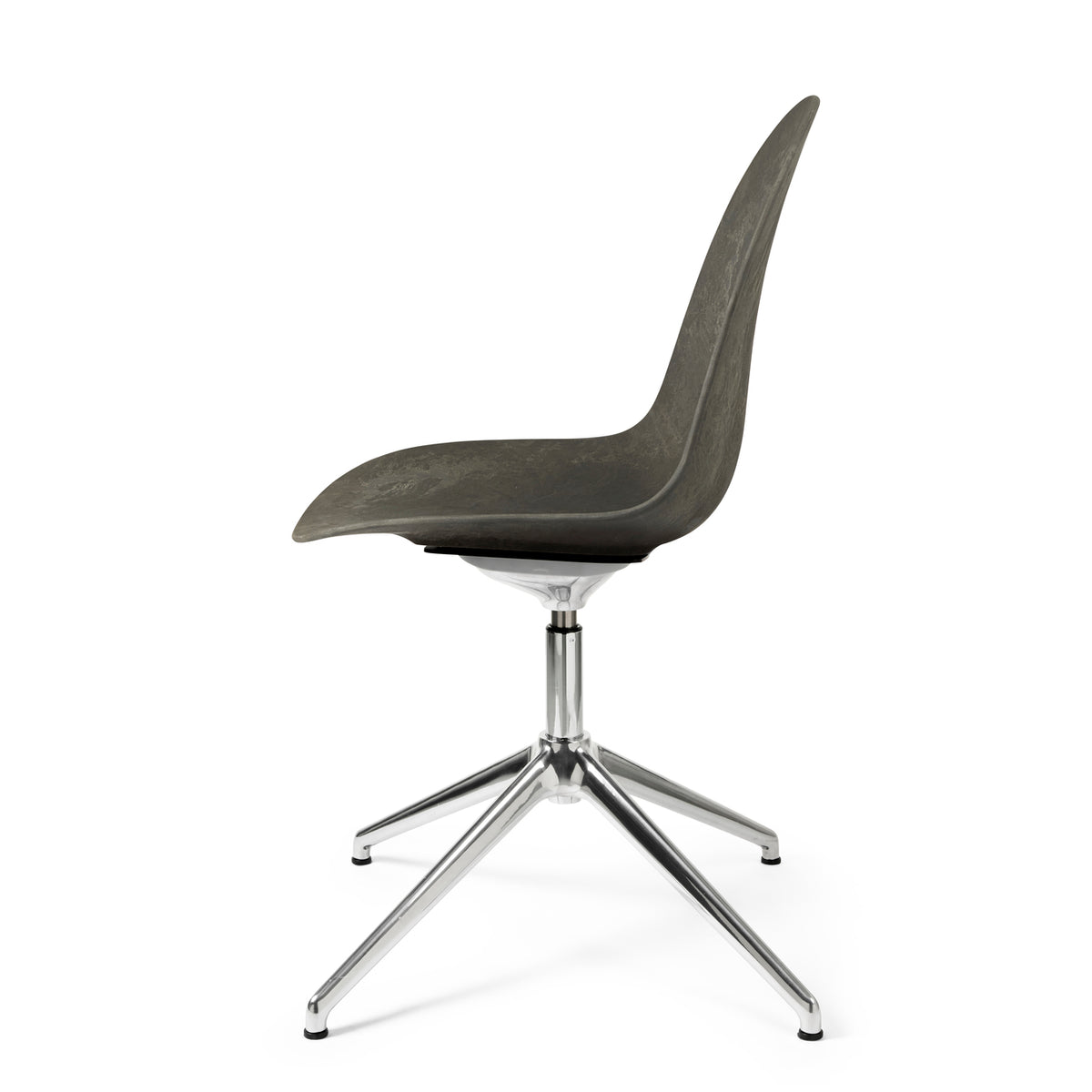 Mater Eternity Swivel Chair in Coffee Waste Dark, Matek shell on a recycled aluminum base