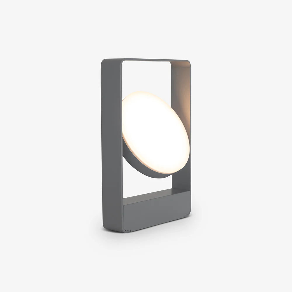 Mouro Portable Lamp