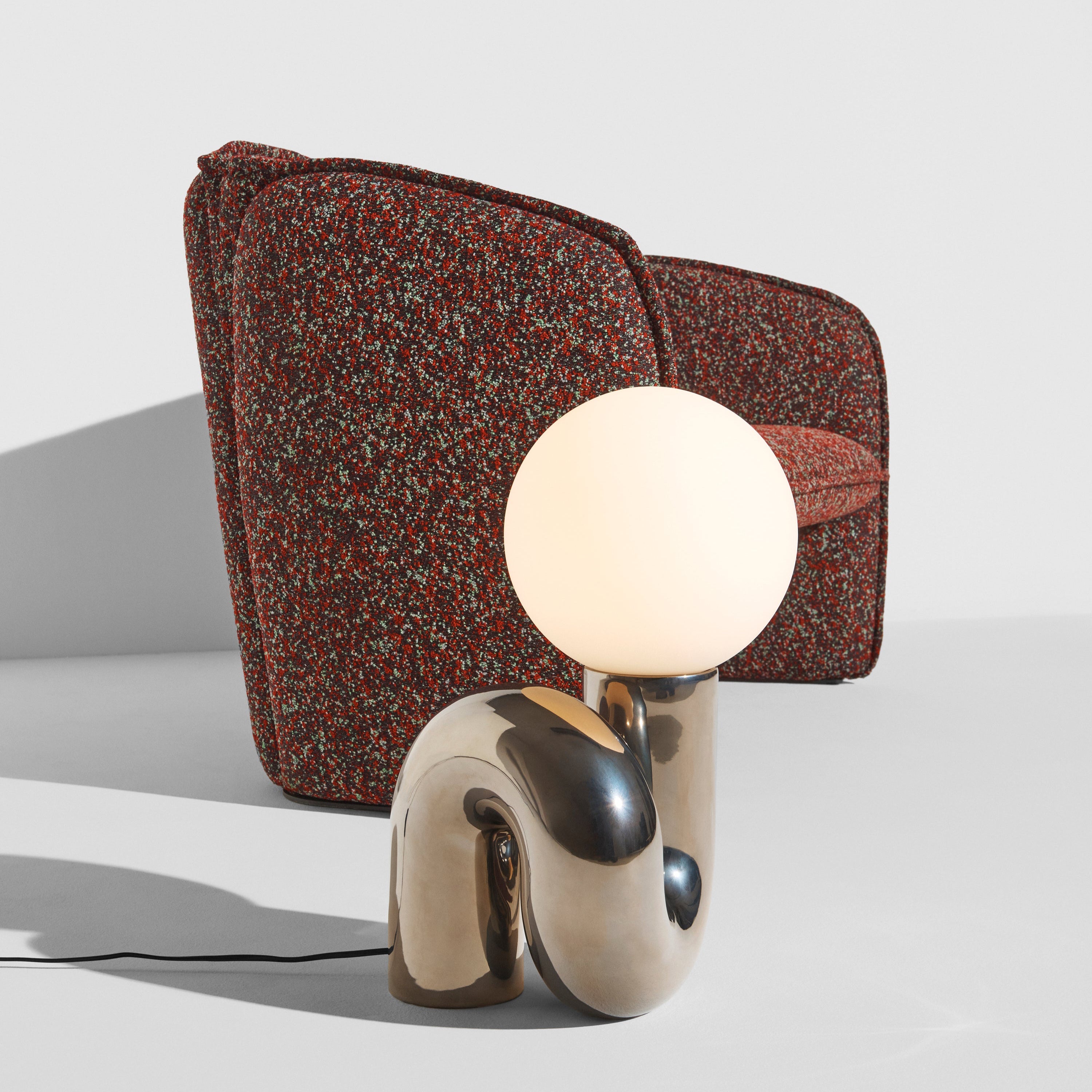 Neotenic Lamp