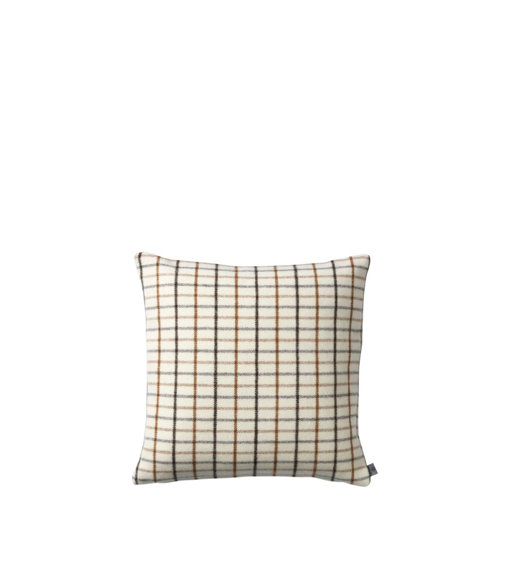 FDB Møbler Slotsholmen Cushion in solid oak