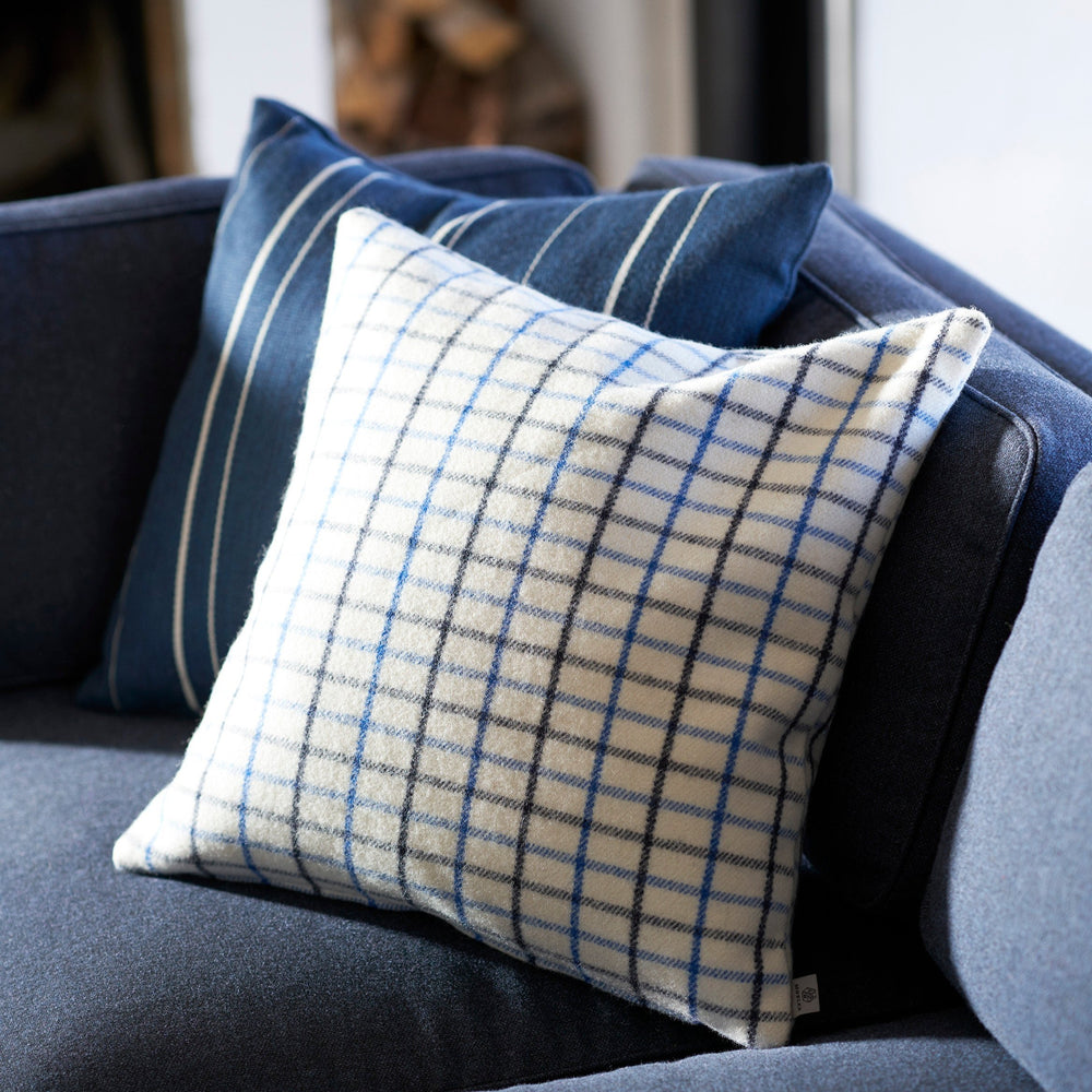 FDB Møbler Råbjerg Cushion in solid oak