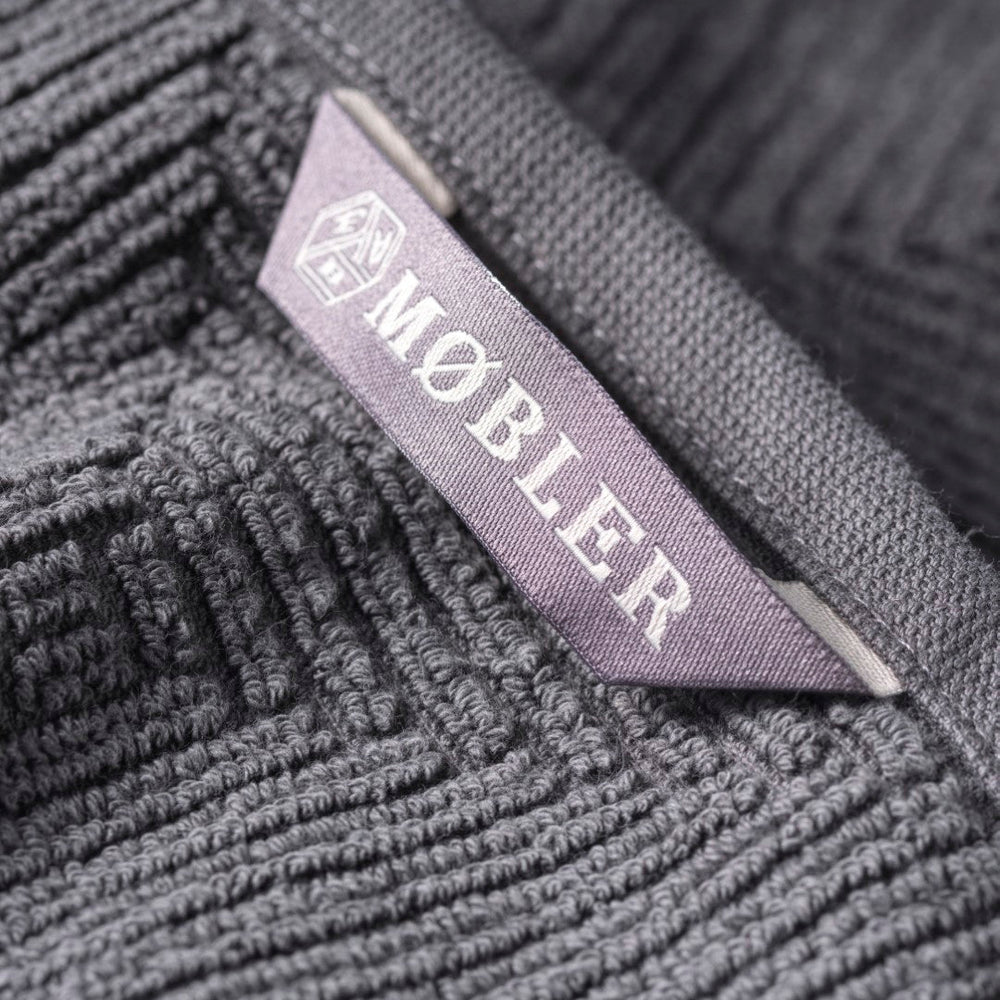 FDB Møbler - Kirkeby - Towel Set in solid oak (granite gray)