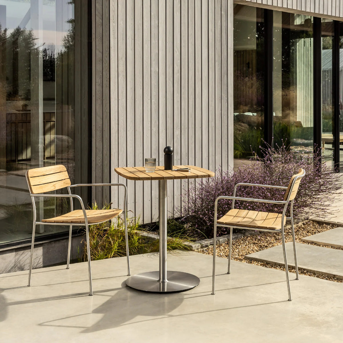 Solas Lounge Chair