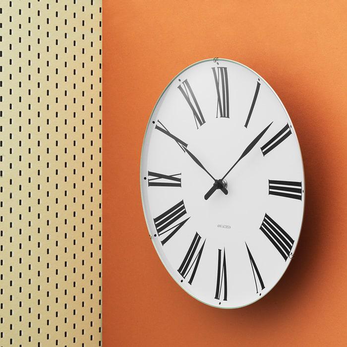 Arne Jacobsen Roman Wall Clock White/Black