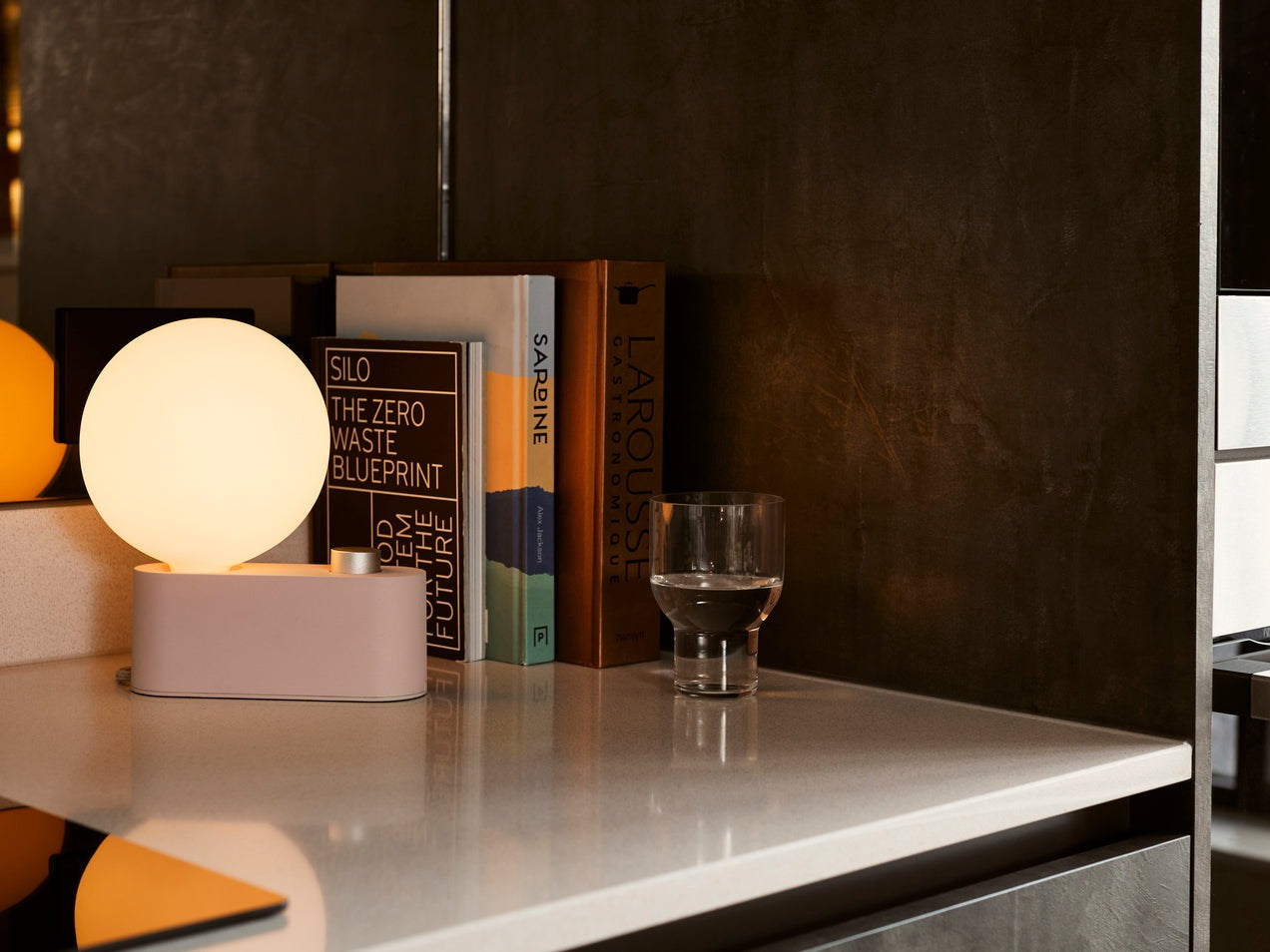 Alumina Table Lamp