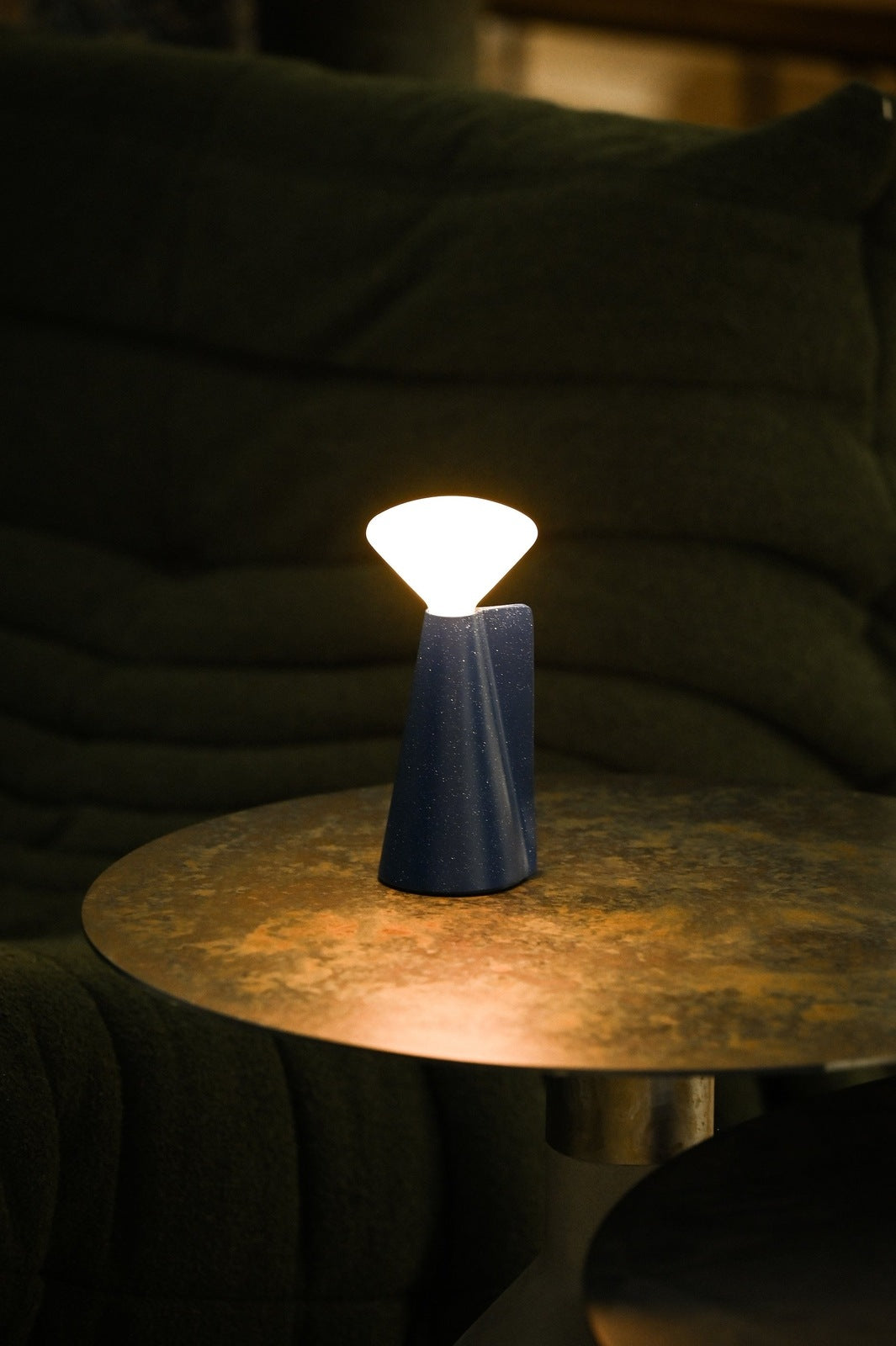 Mantle Portable Lamp