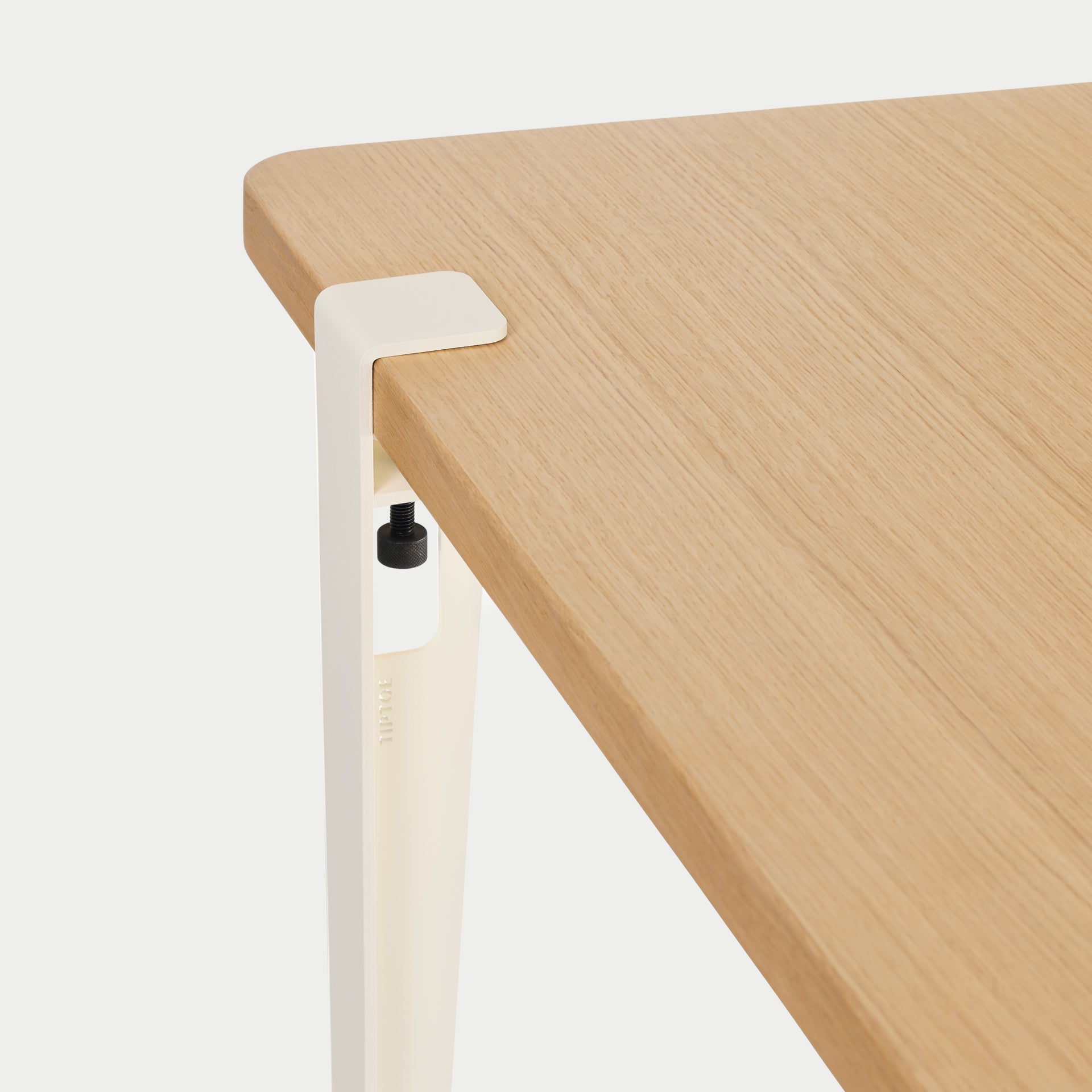 Tiptoe Set of 4 Table Legs (29.5 in) lifestyle photograph