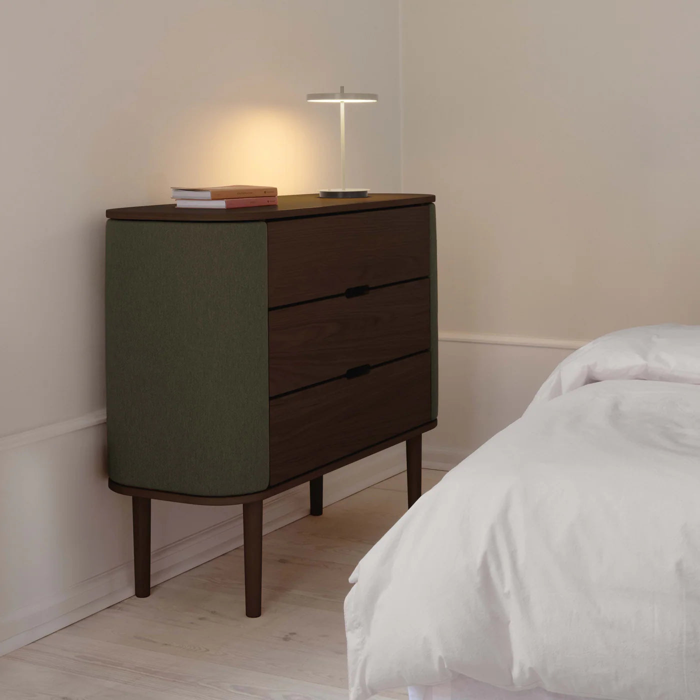 UMAGE Treasures Dresser, Dark Oak
