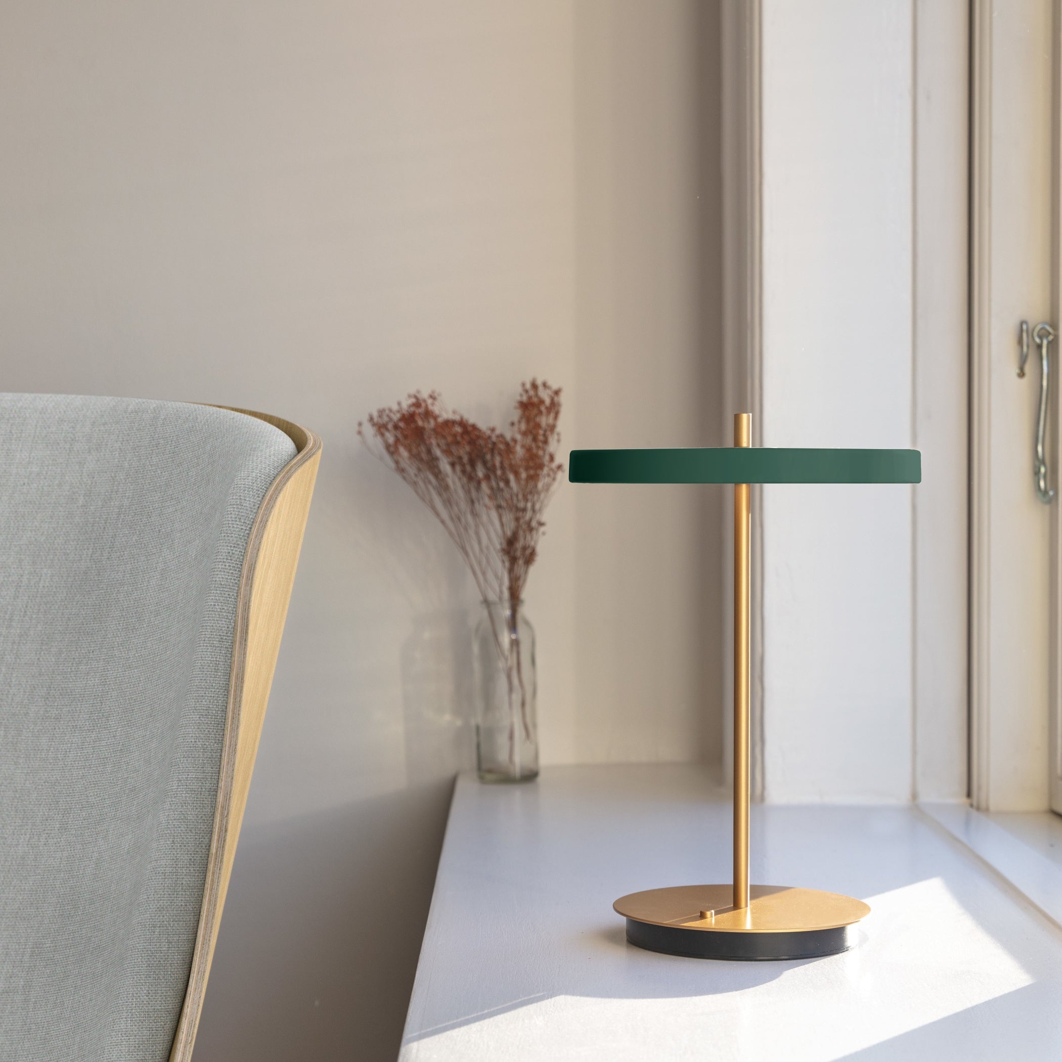 UMAGE Asteria Move Portable Lamp